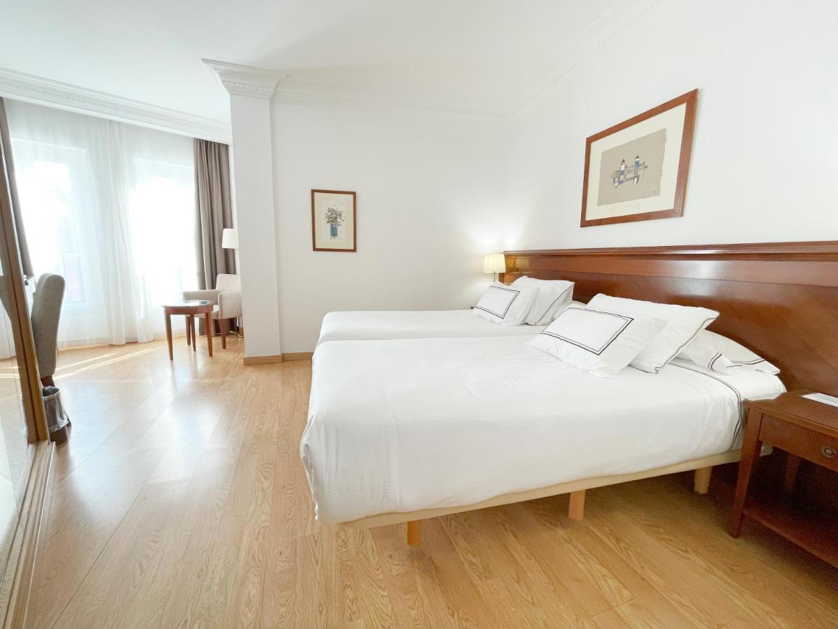 Melia Plaza Valencia Hotel Luaran gambar