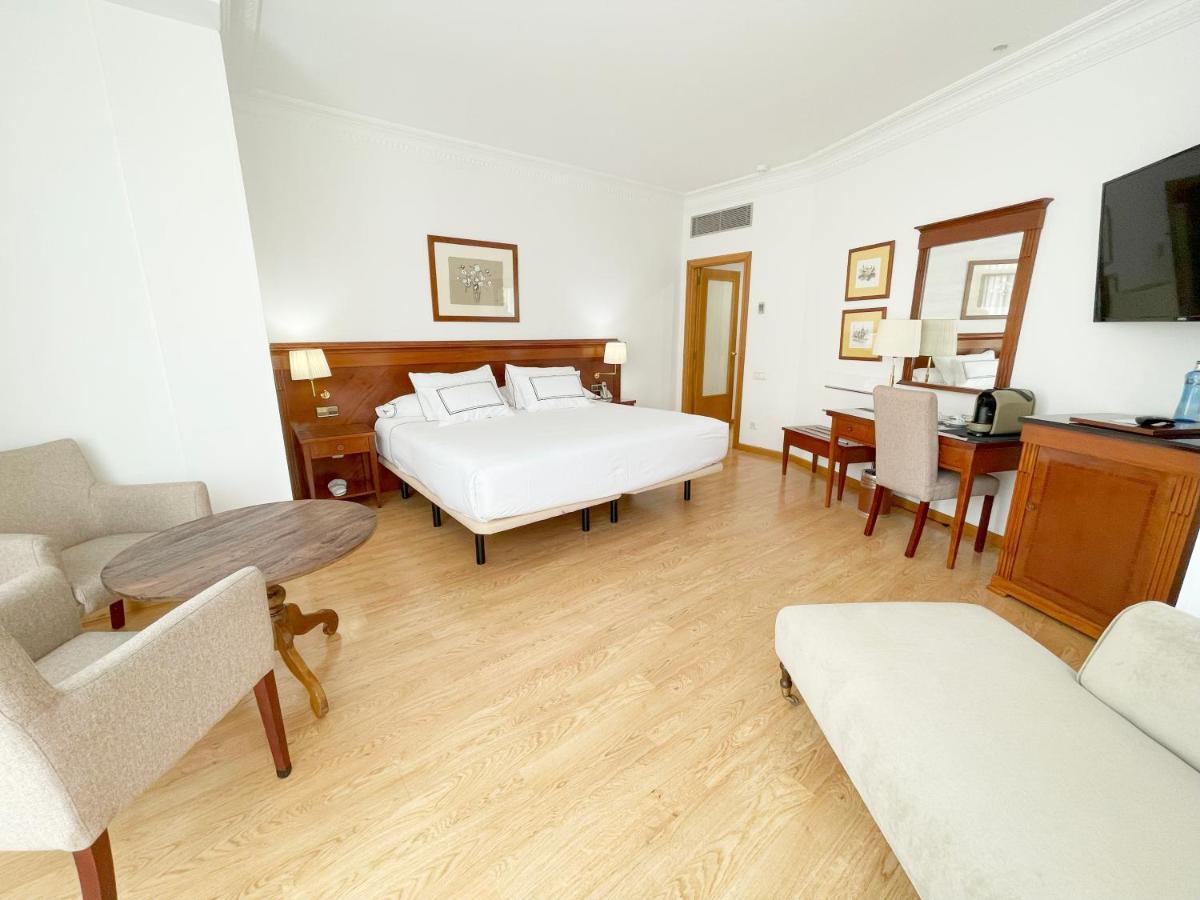 Melia Plaza Valencia Hotel Luaran gambar